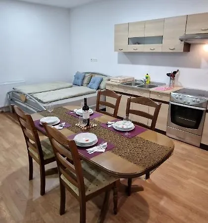 Murko P-4 Apartman *
