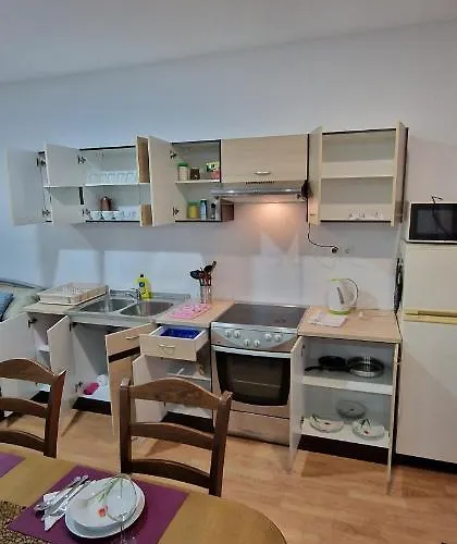 Murko P-4 Apartment *